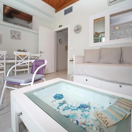Port View Apartment Skopelos